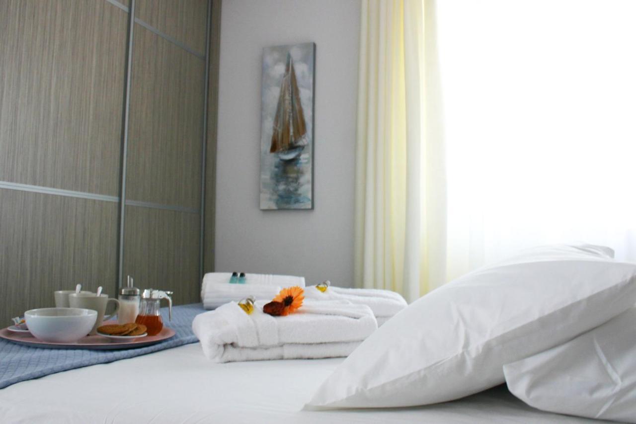 Socrates By Heloni Apartments Atenas Exterior foto